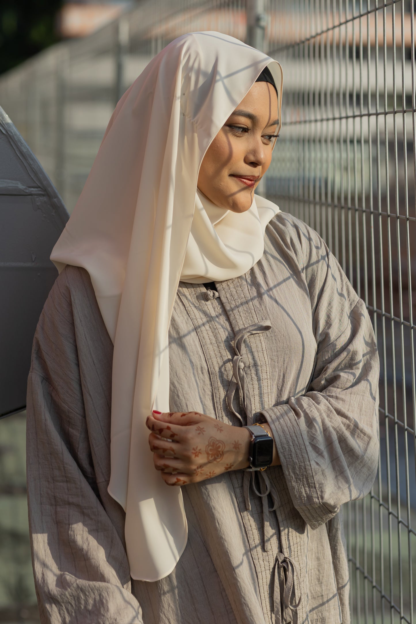 TRI CURVE CHIFFON