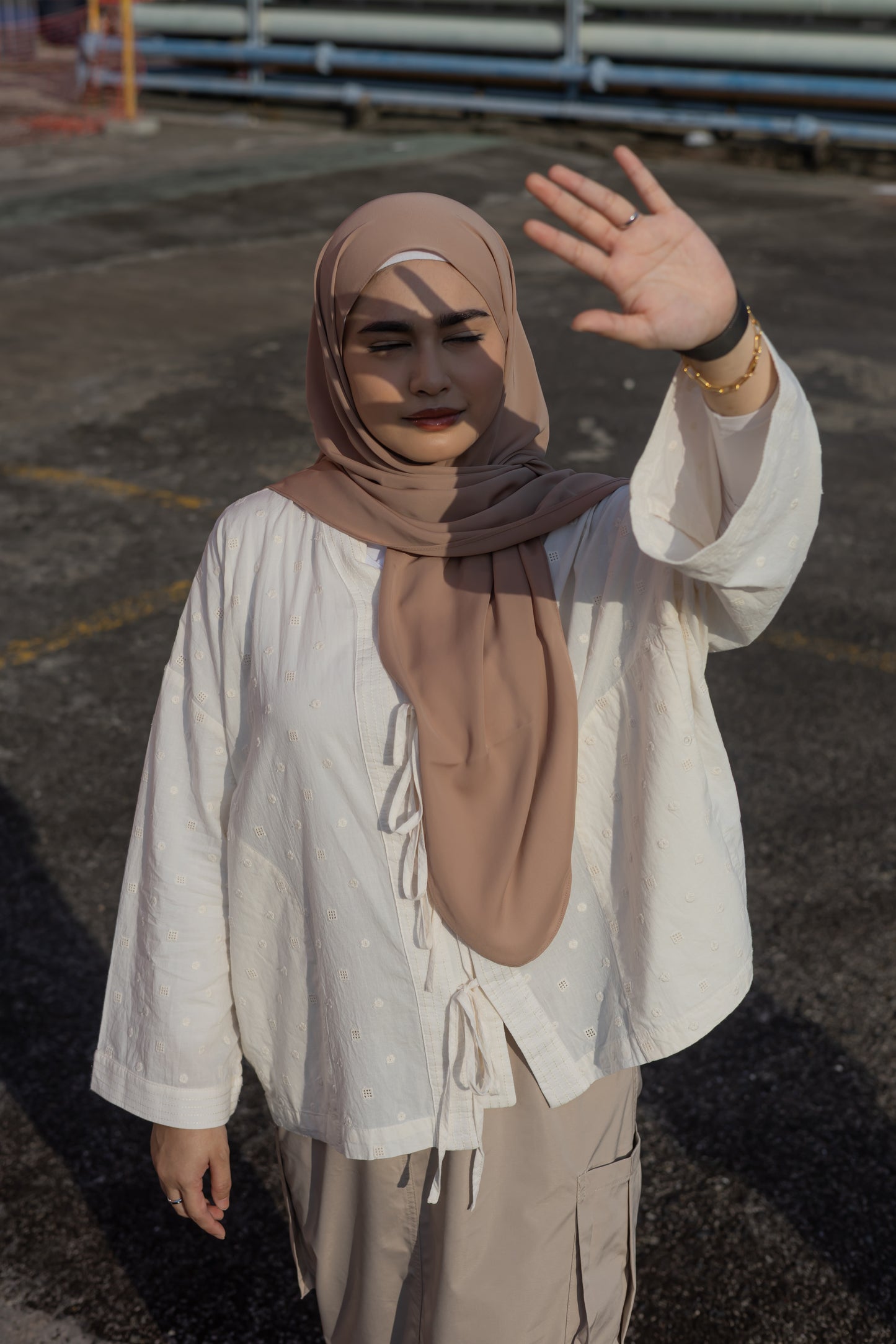 TRI CURVE CHIFFON